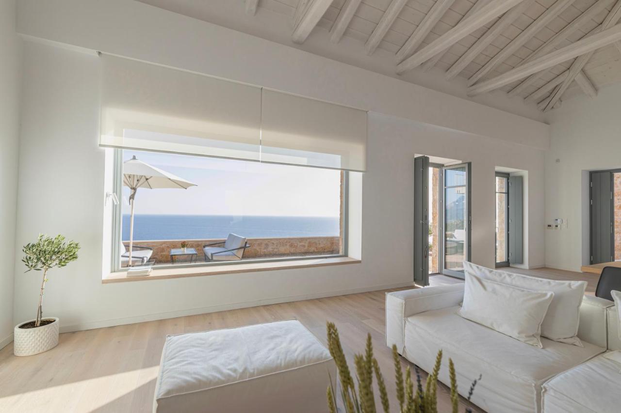 Villa Nupadi Kardhamili Ngoại thất bức ảnh