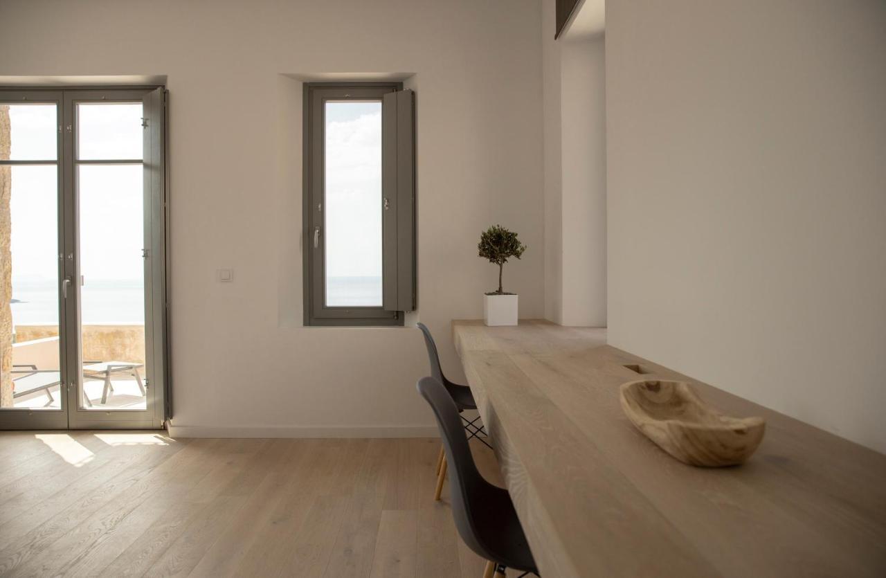 Villa Nupadi Kardhamili Ngoại thất bức ảnh